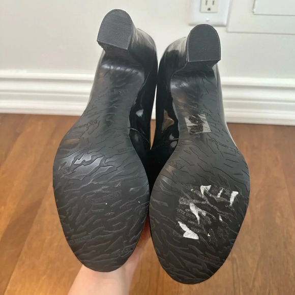 Anne Klein Black Pumps Sz. 10 - Picture 5 of 6